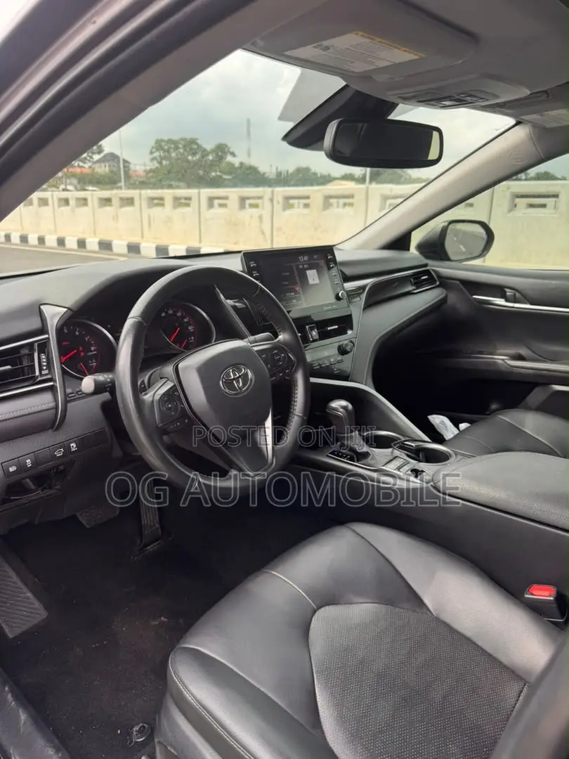 Toyota Camry XSE 2023 Gray