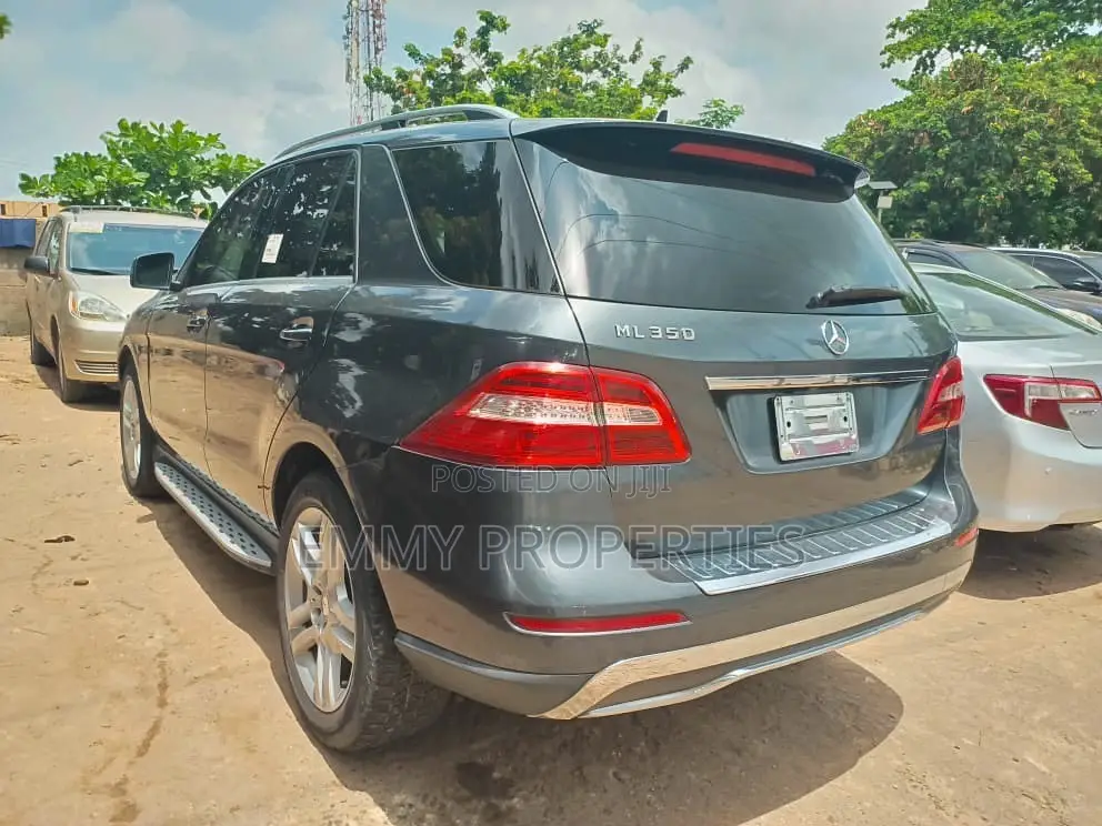 Mercedes-Benz M Class 2015 Gray