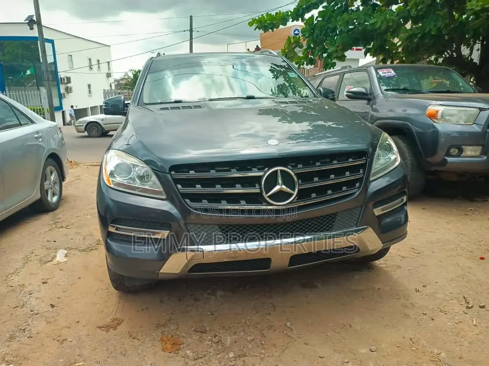 Mercedes-Benz M Class 2015 Gray