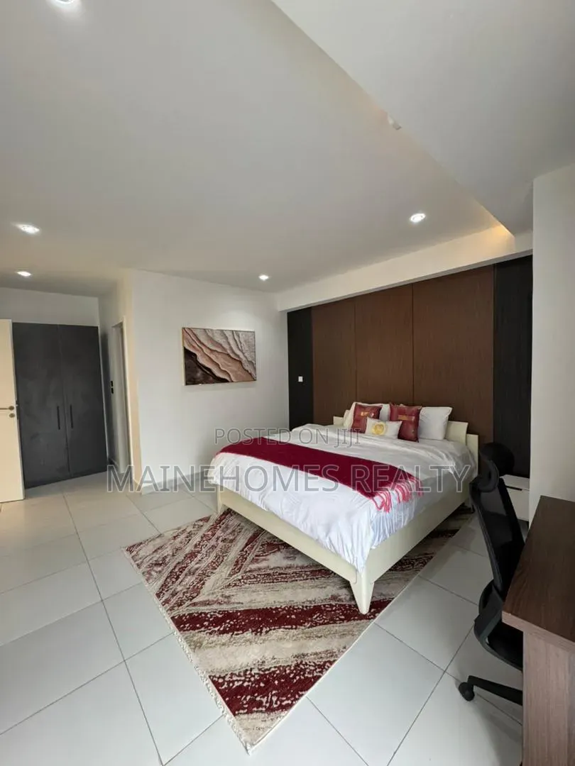 Furnished 2bdrm Apartment in Lekki Phase 1 for rent