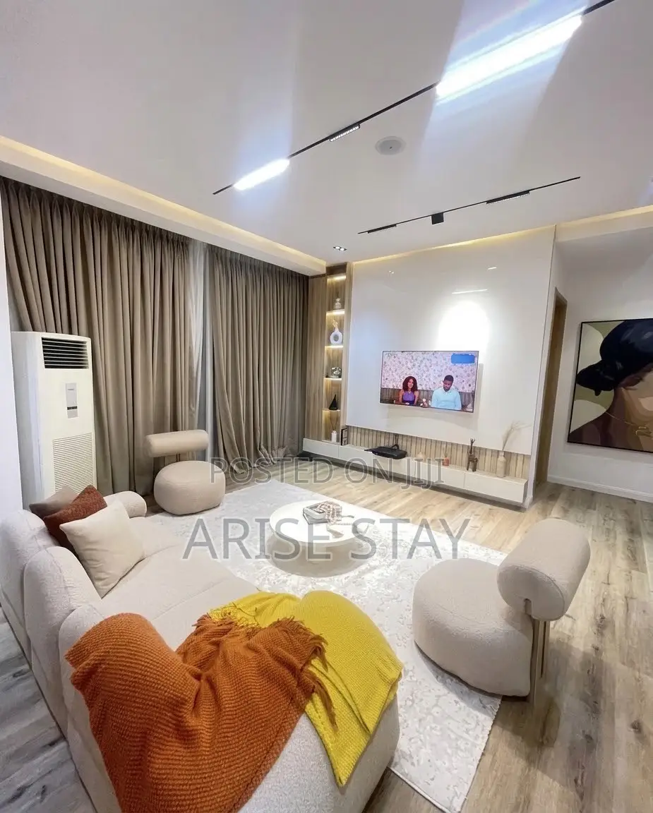 2-Bedroom Shortlet Apartment| Lekki Phase 1