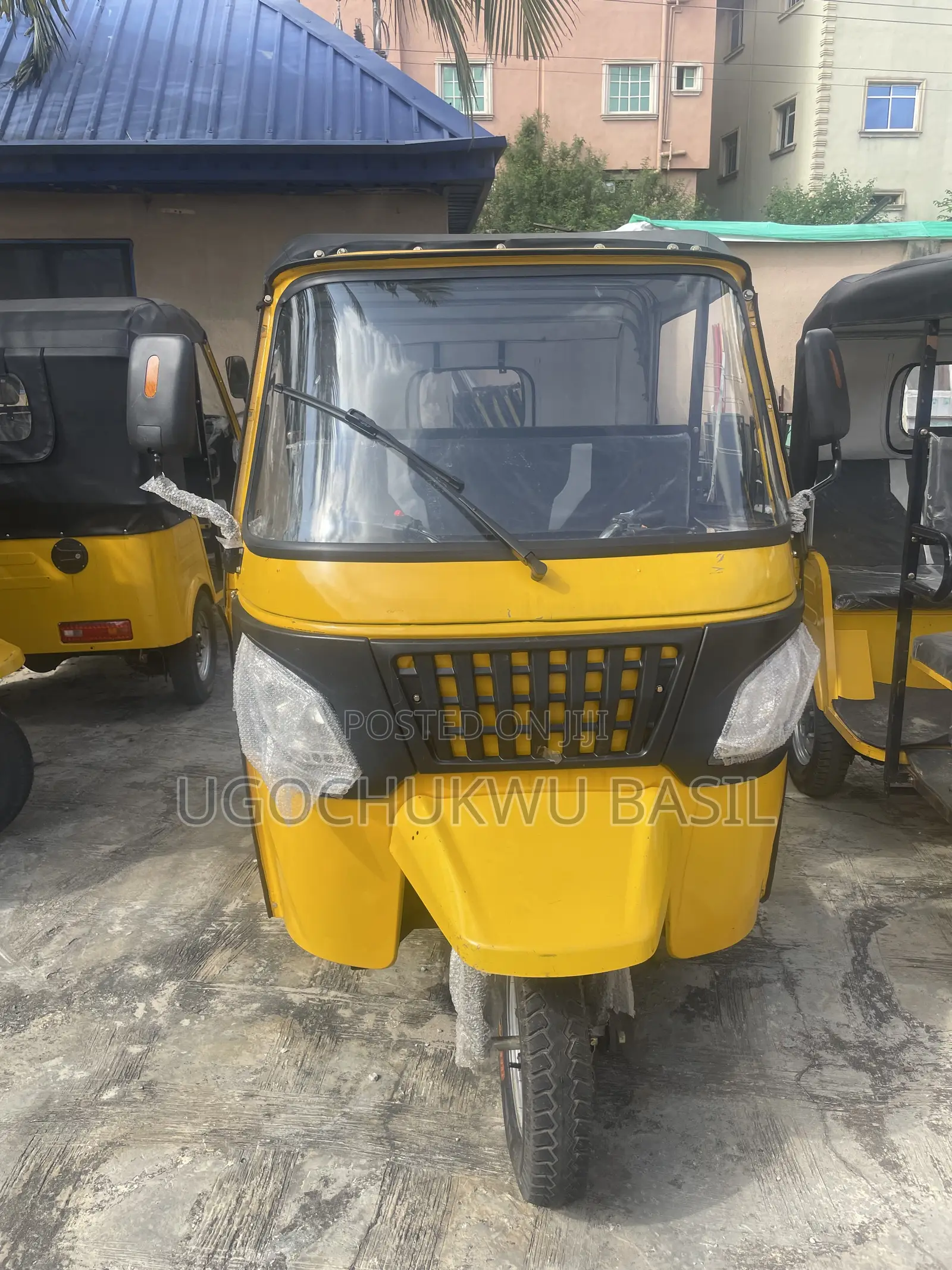 New Motorcycle 2025 Yellow