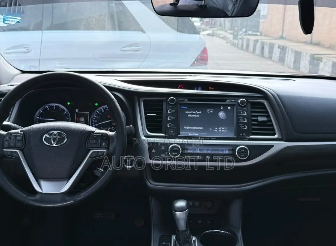 Toyota Highlander Limited 4x2 V6 (3.5L 6cyl 8A) 2018 Black