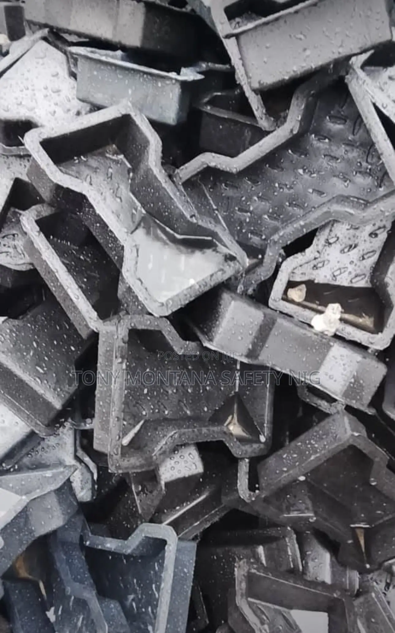 50pcs Plastic Interlocking Paving Stone Mold - Cabro Block Mould