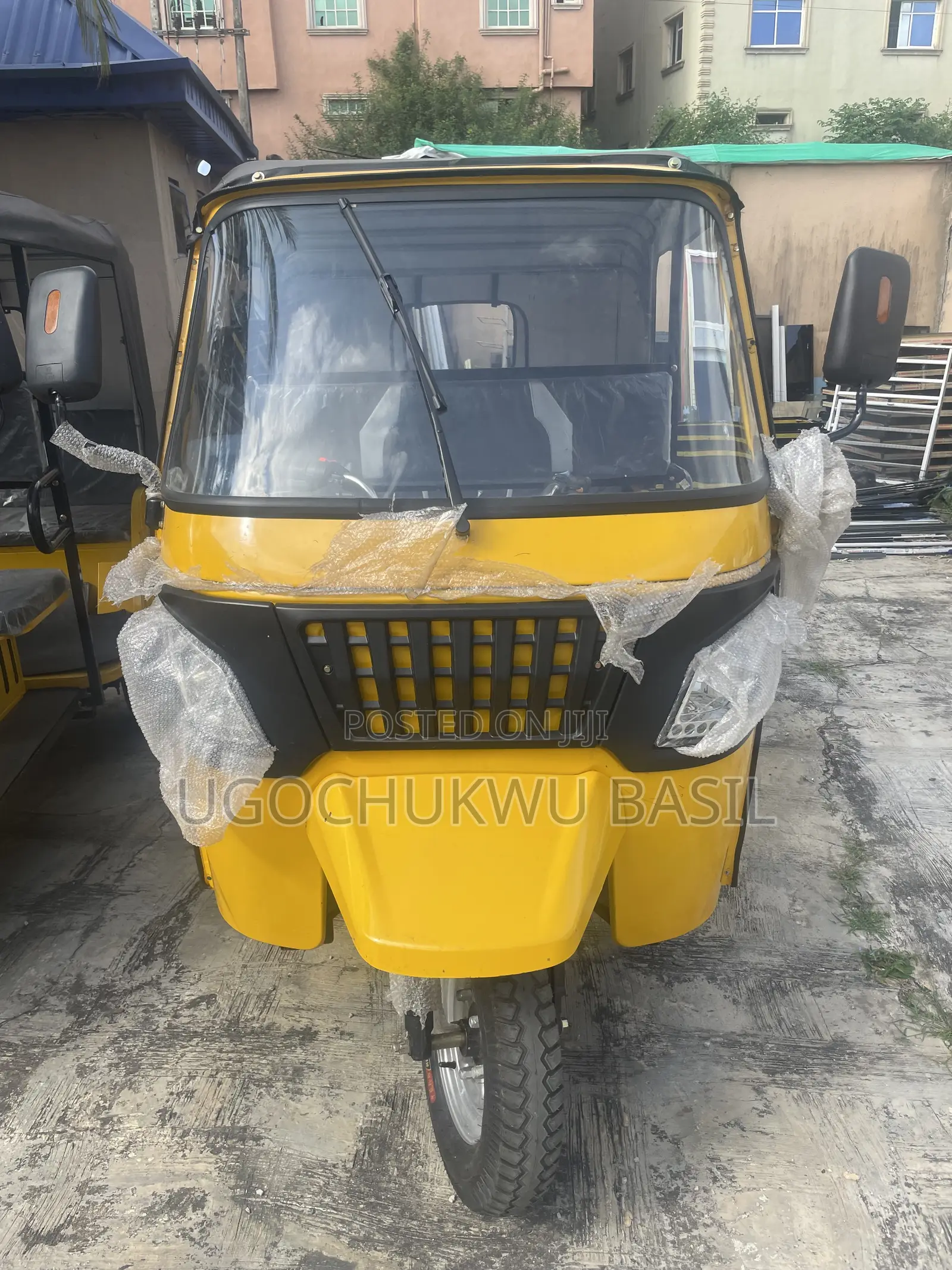 New Motorcycle 2025 Yellow