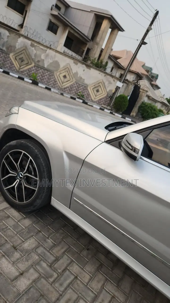 Mercedes-Benz GLK-Class 2012 Silver