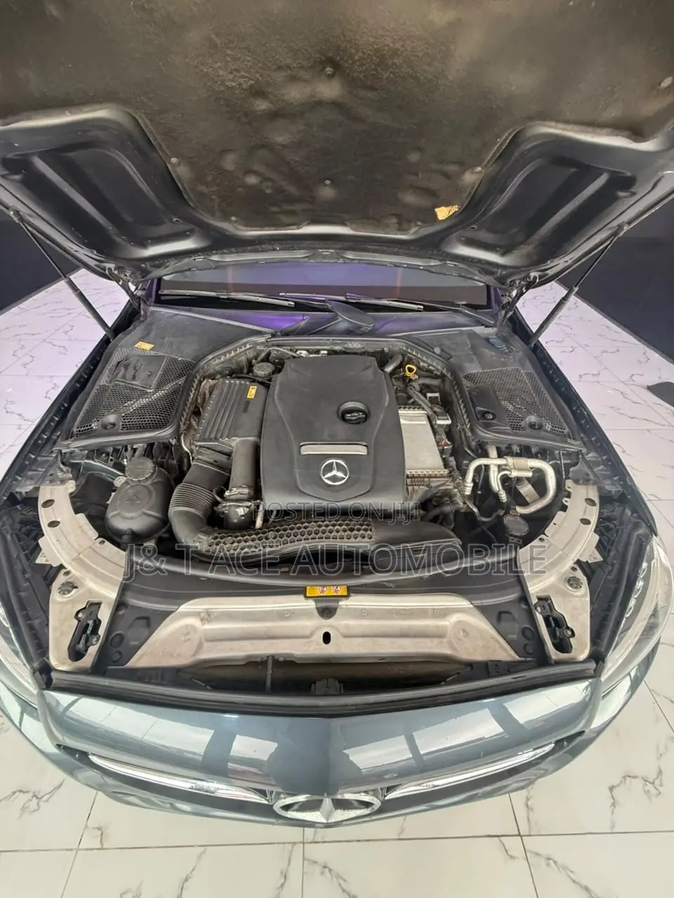 Mercedes-Benz C300 2016 Gray