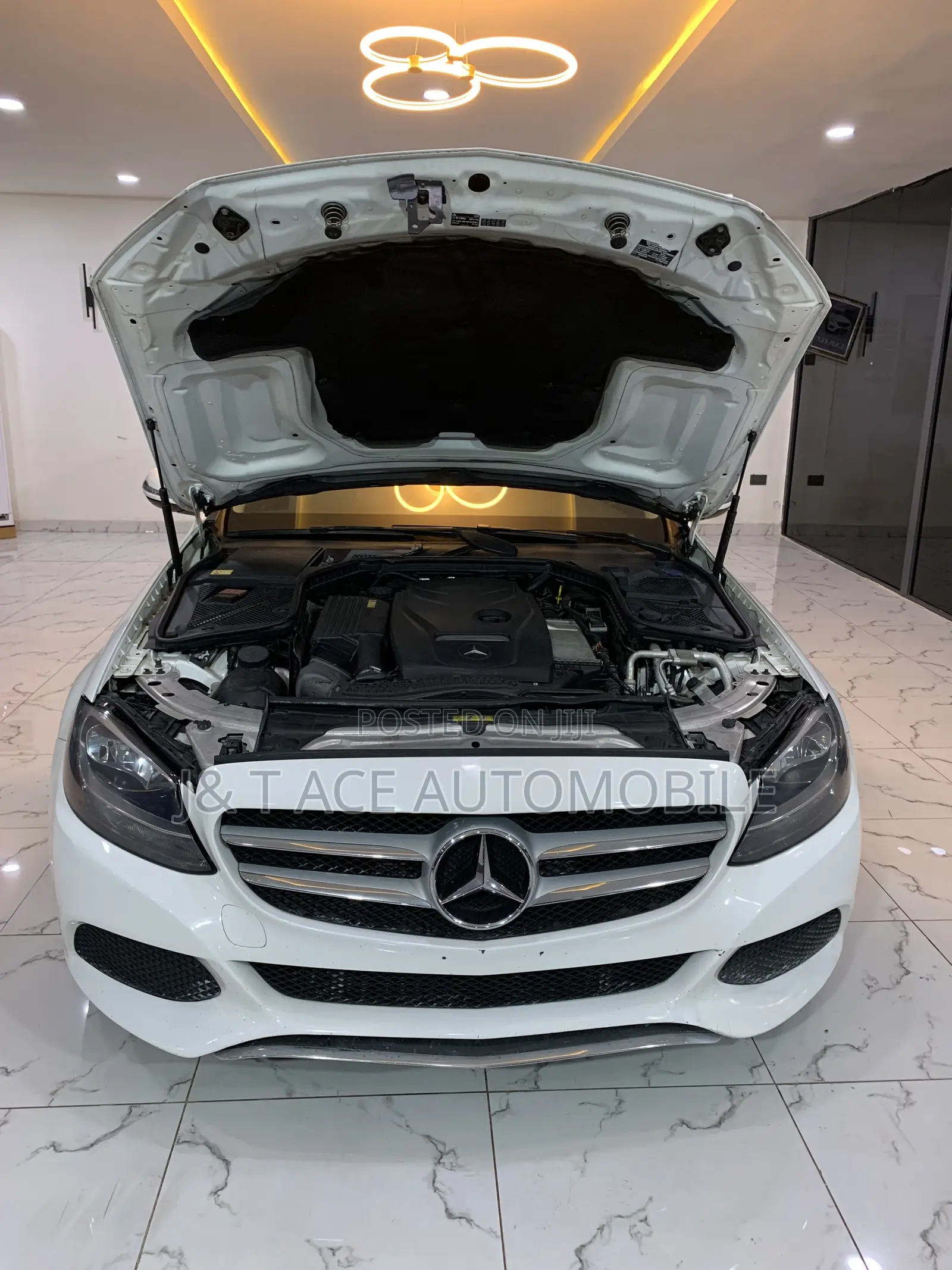 Mercedes-Benz C300 2016 White