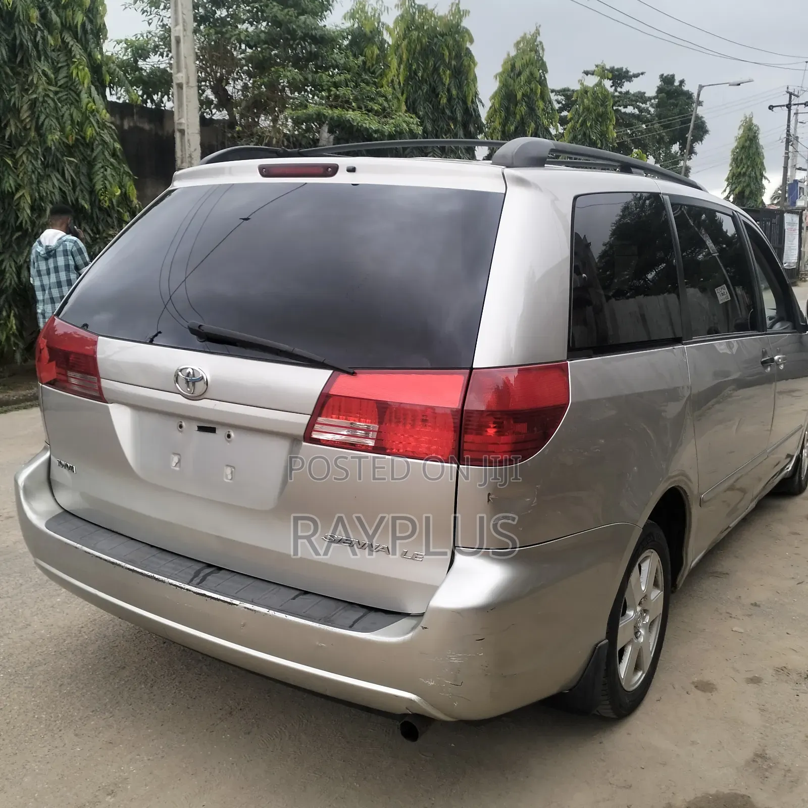 Toyota Sienna 2005 Silver