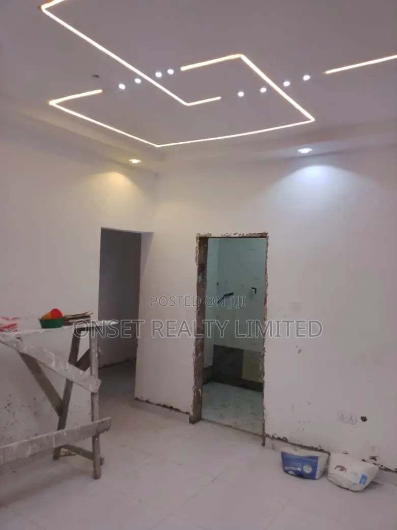 2bdrm Block of Flats in Sangotedo for rent