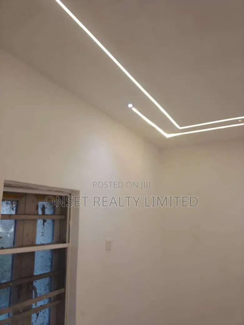 2bdrm Block of Flats in Sangotedo for rent