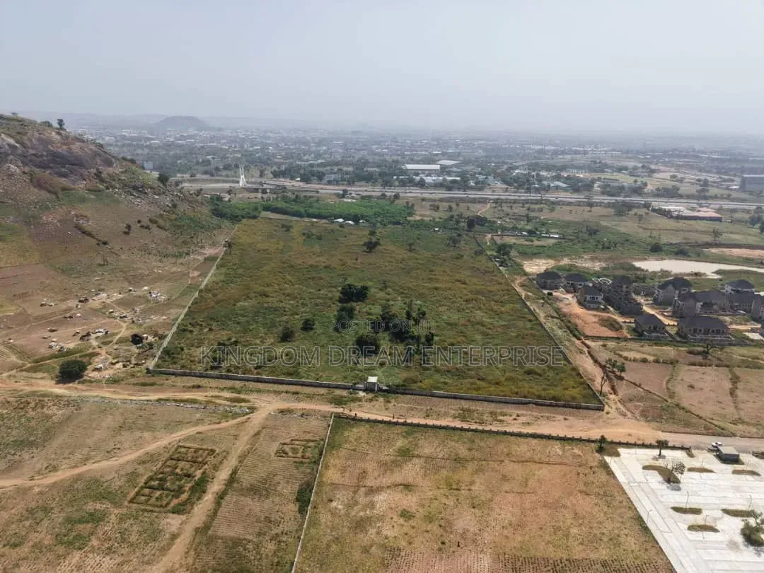 Land for Sale Mixed-Use Kukwaba District Abuja
9.25 Hectares (C of O)