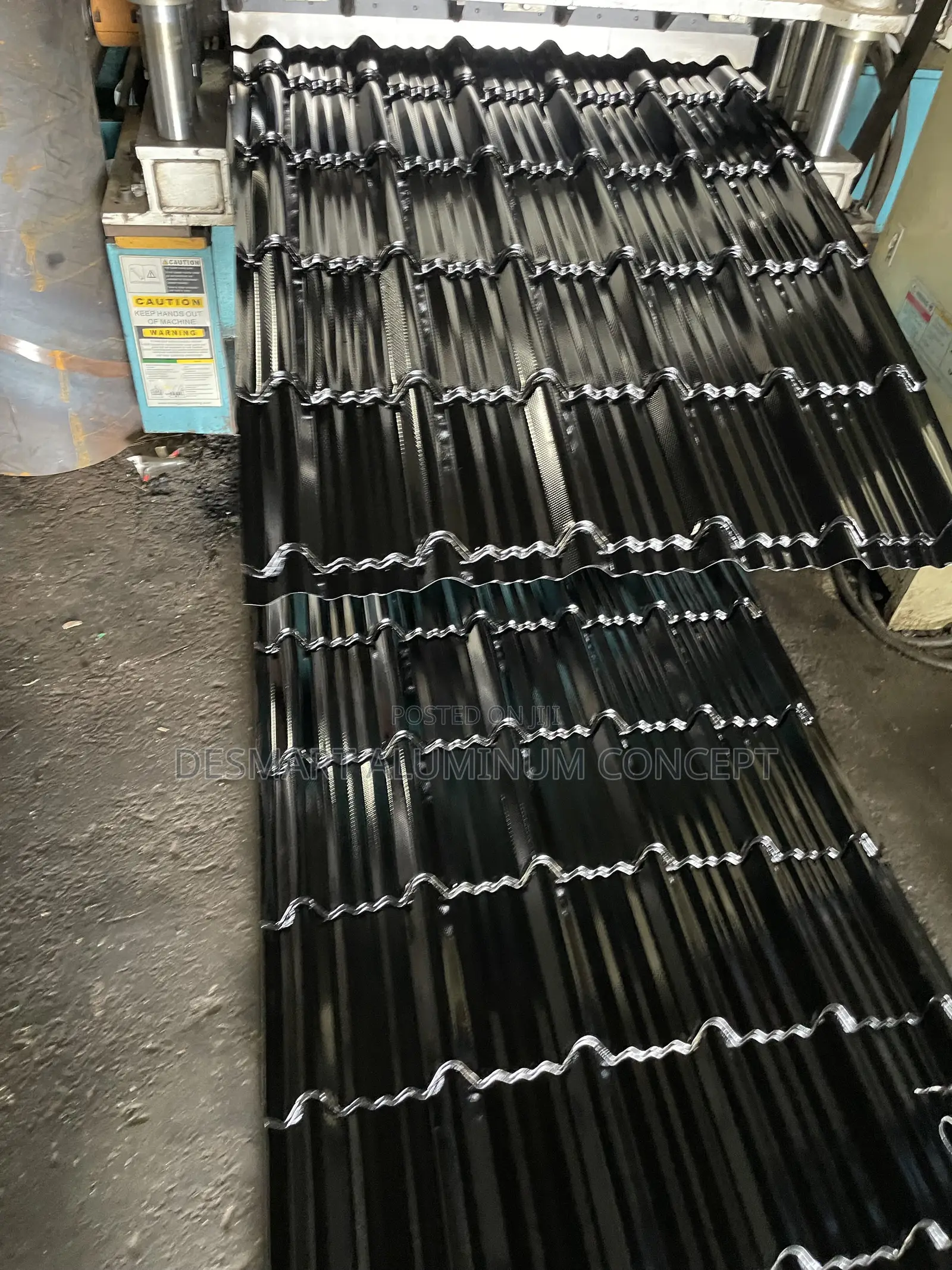 Quality Roofing Sheet/ Black Step Tiles/0.55