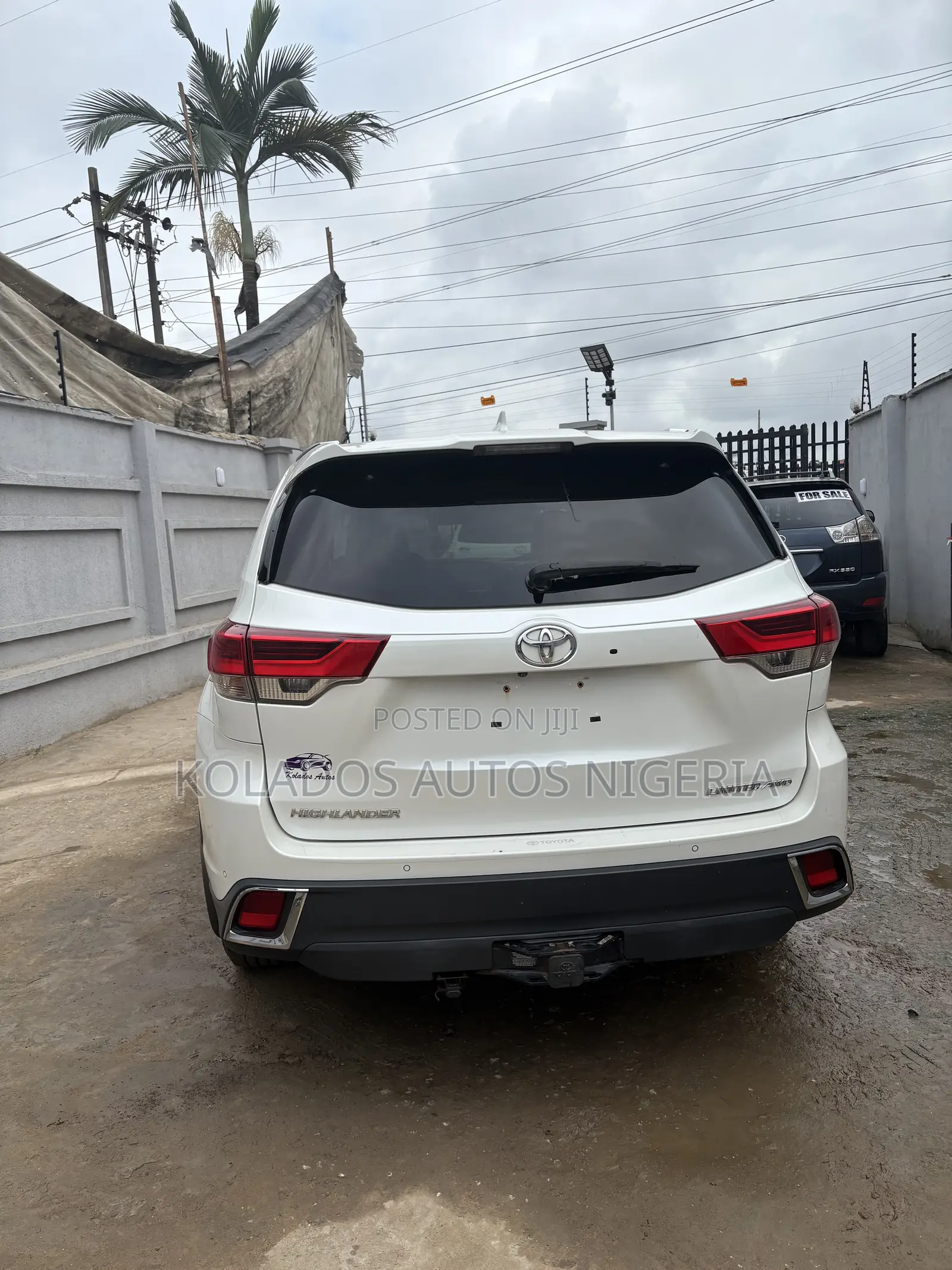 Toyota Highlander Limited 4x4 V6 (3.5L 6cyl 8A) 2017 White