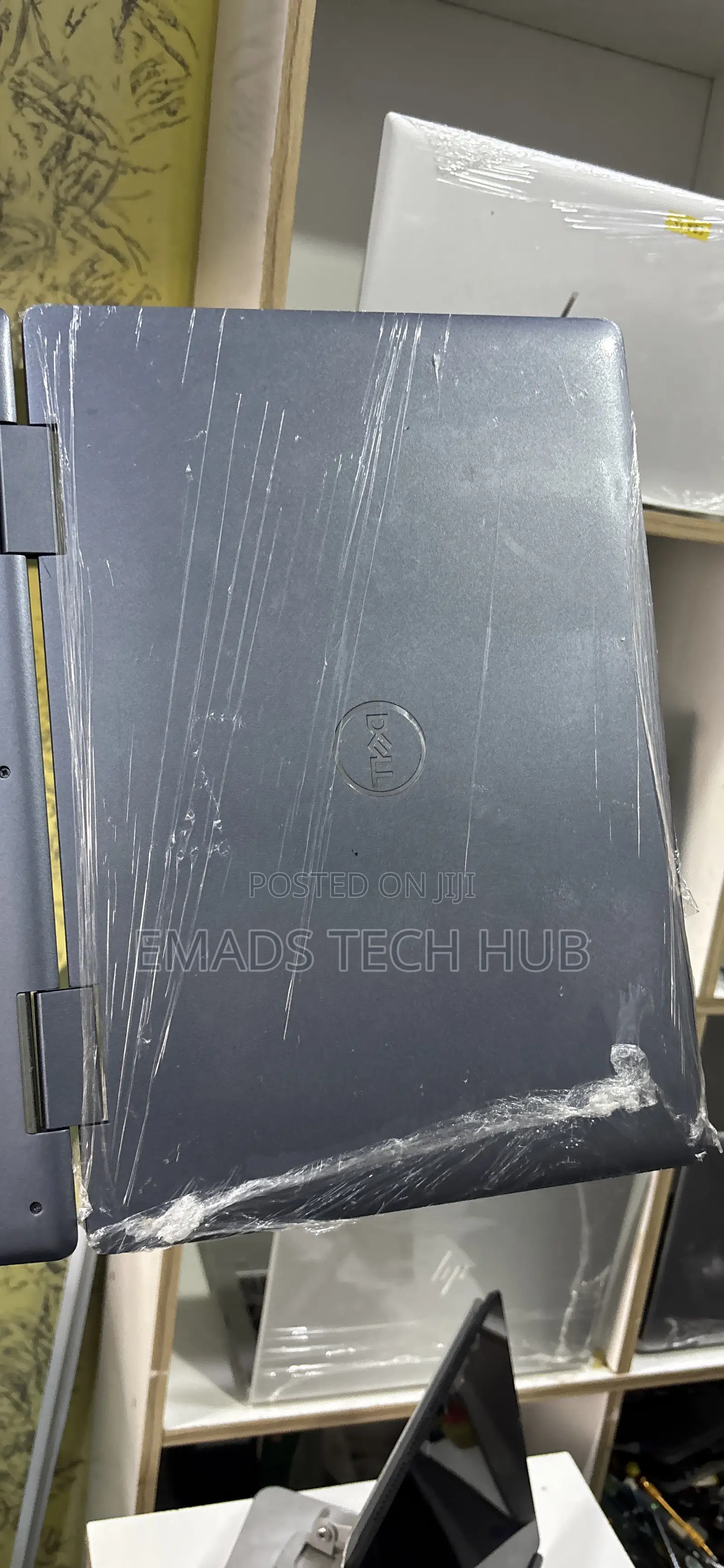 Laptop Dell Inspiron 14 5491 2-in-1 8GB Intel Core i5 SSD 256GB