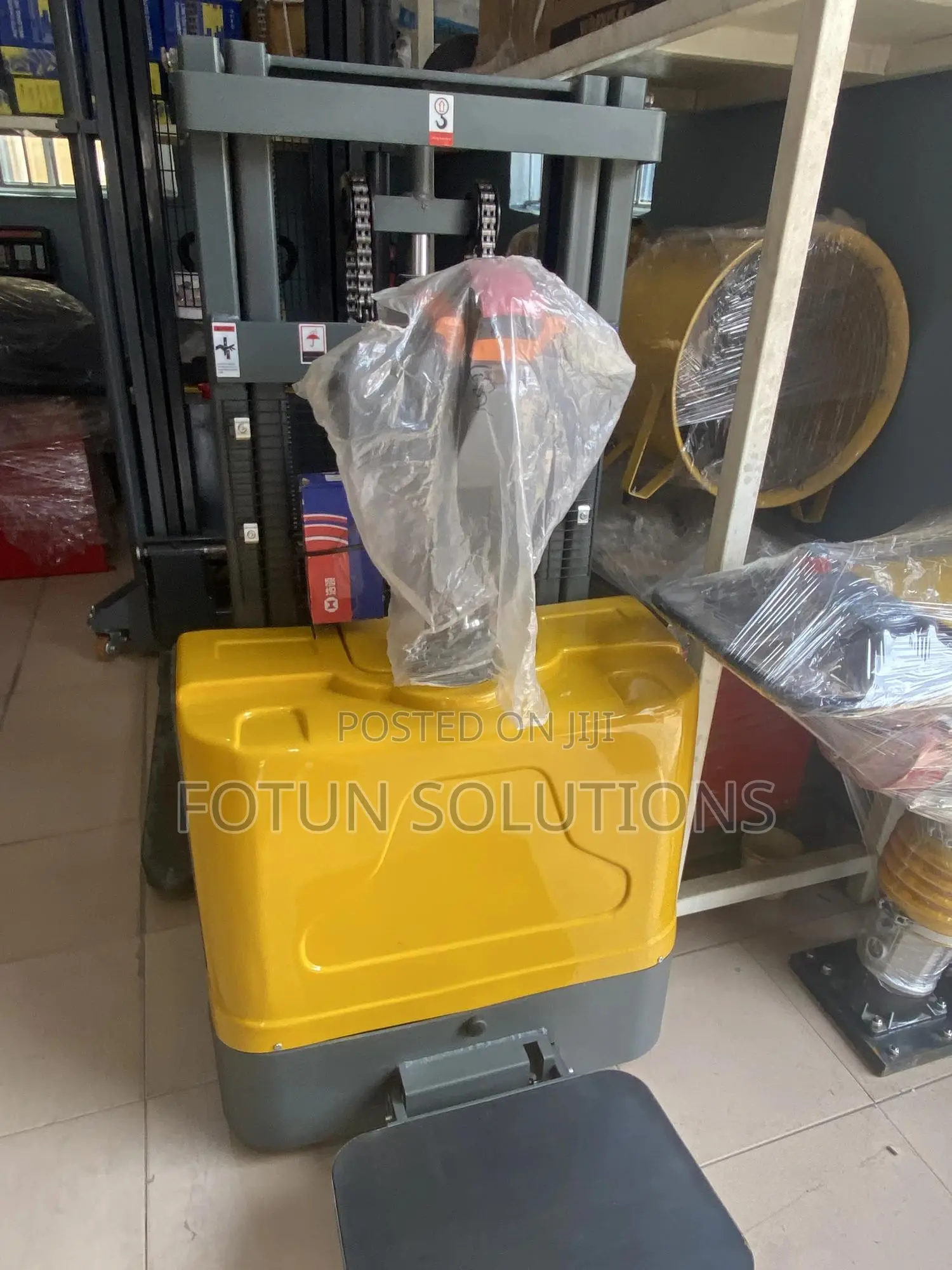 Electric Forklift 2tons by 2meters