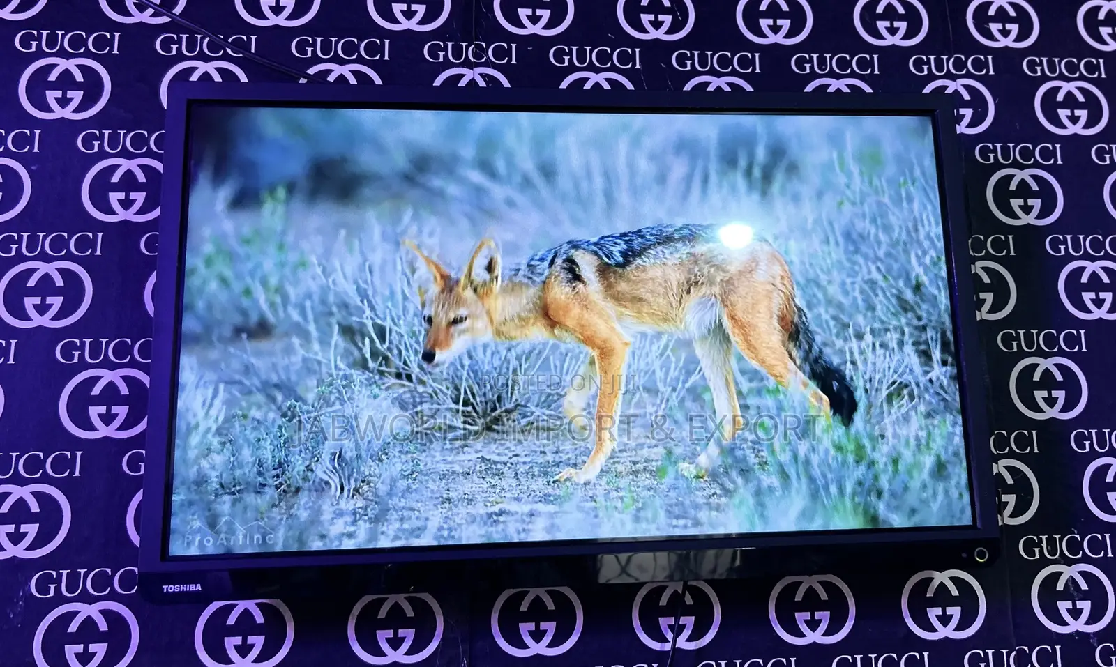 Toshiba 32”inches Led TV