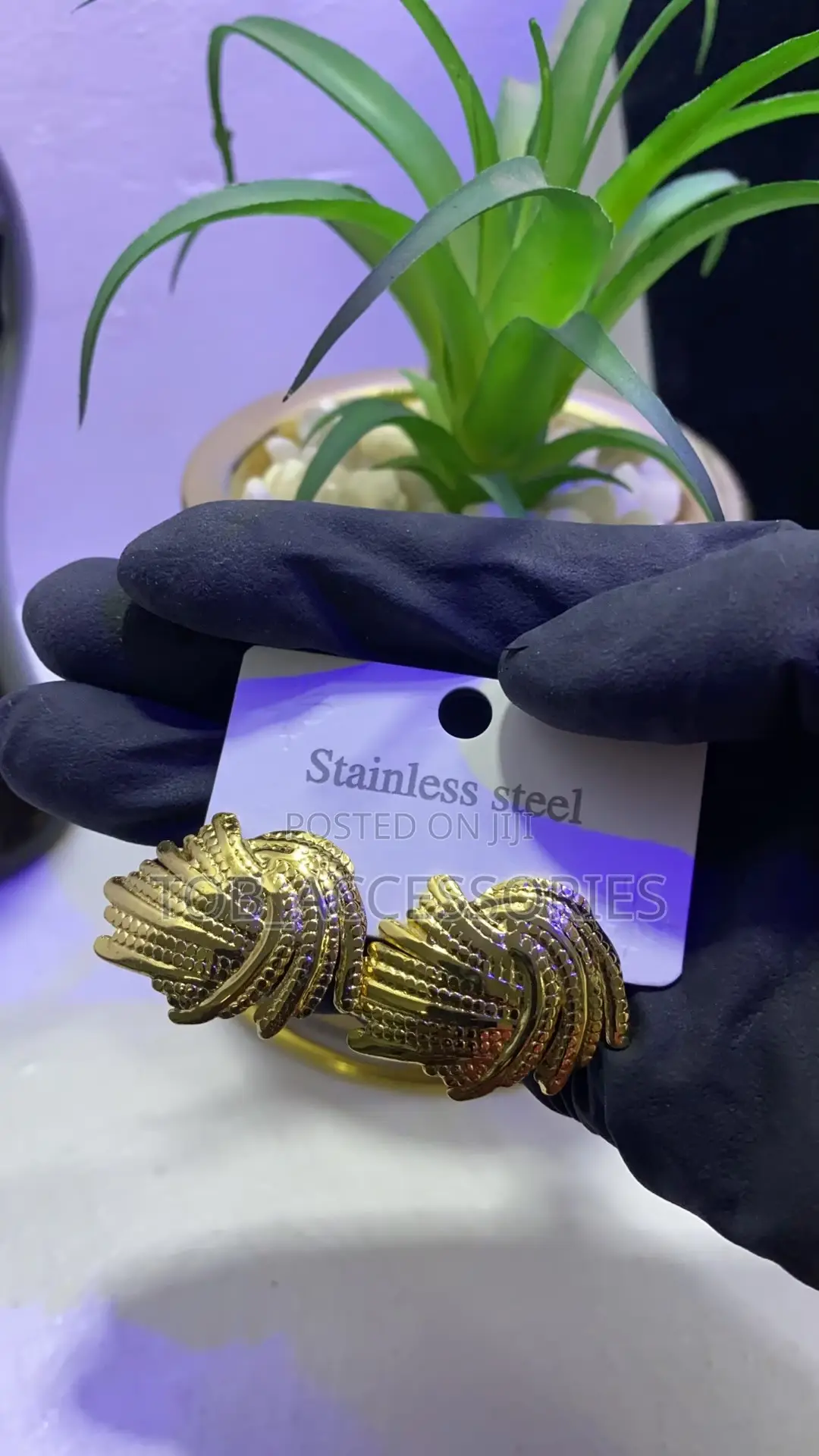 Gold Layered Fan Earrings