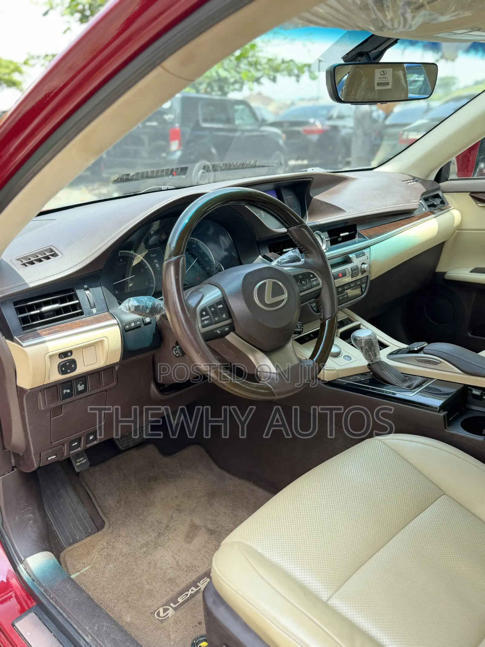 Lexus ES 350 FWD 2016 Red