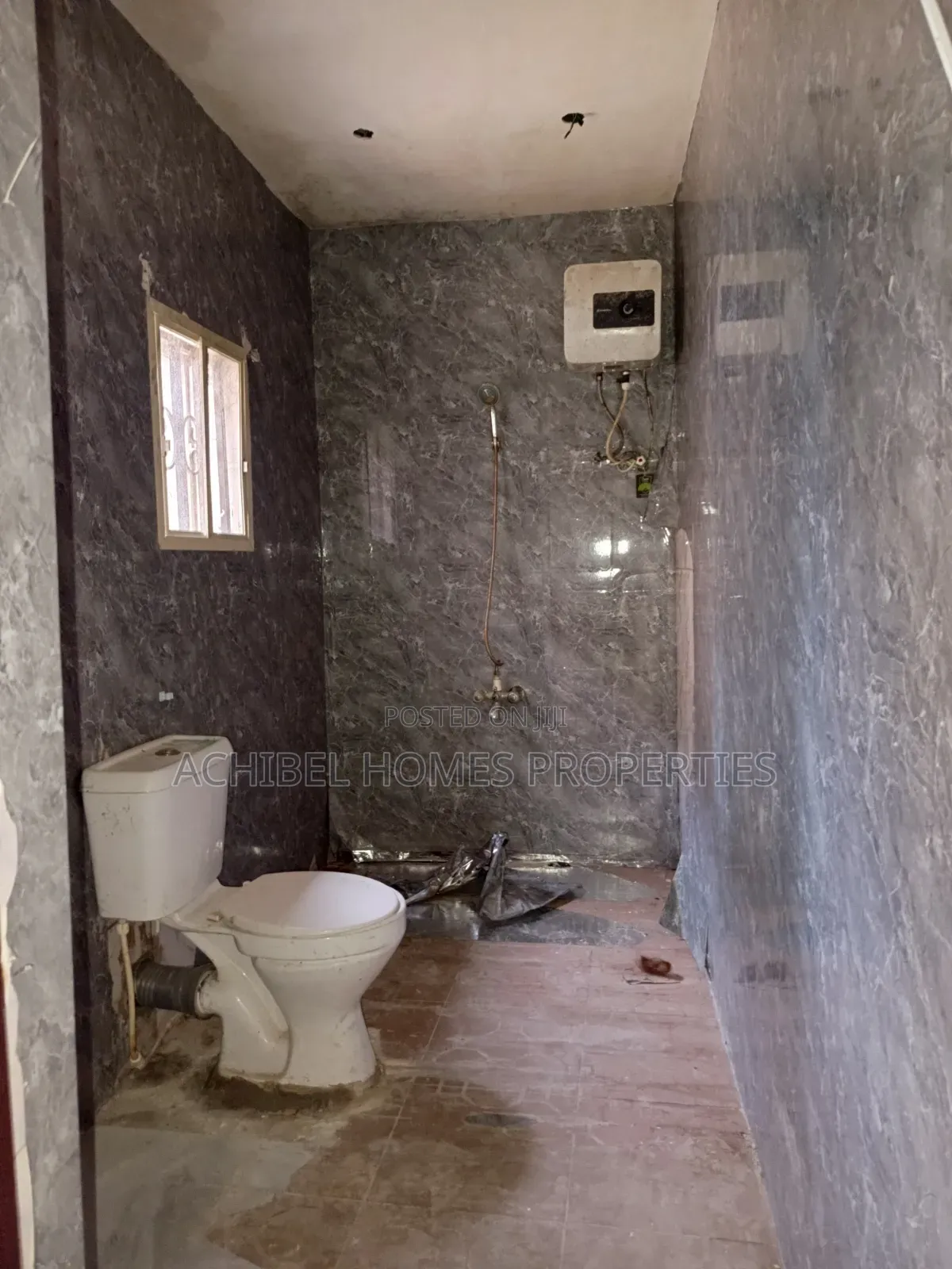 1bdrm Shared Apartment in Ocean Bay, Lekki Phase 2 for rent