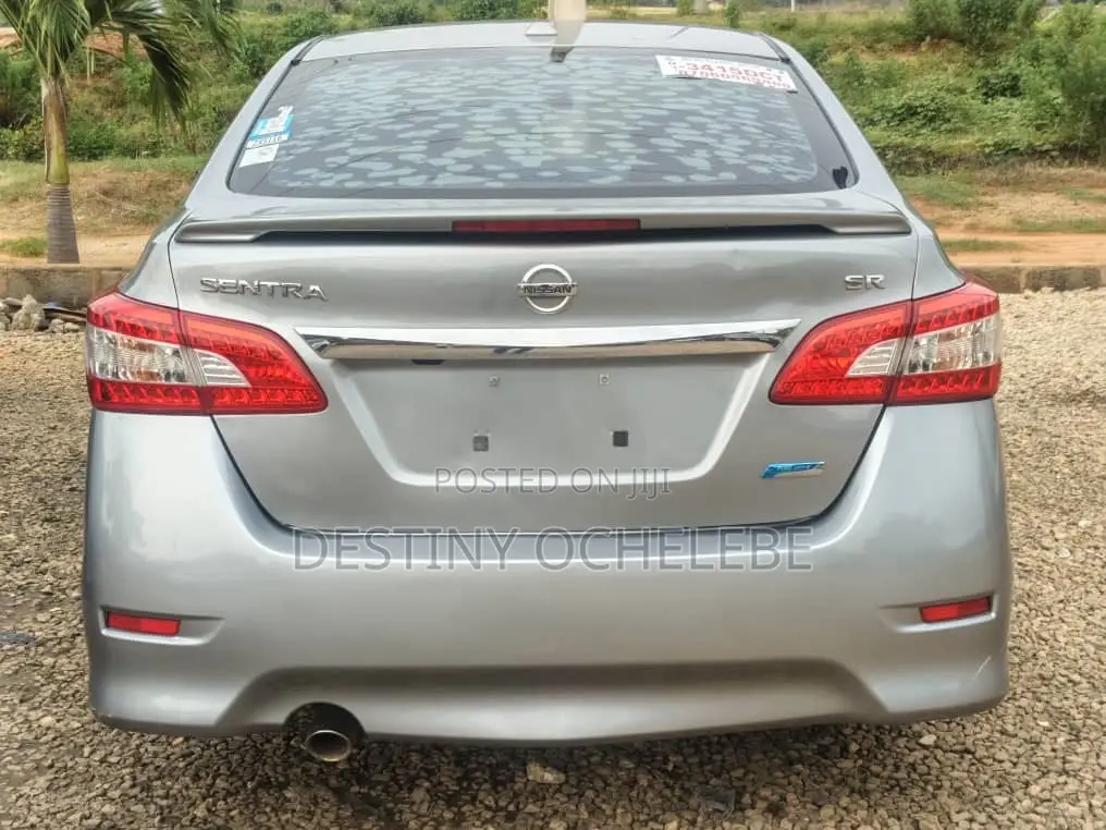 Nissan Sentra 2014 Silver