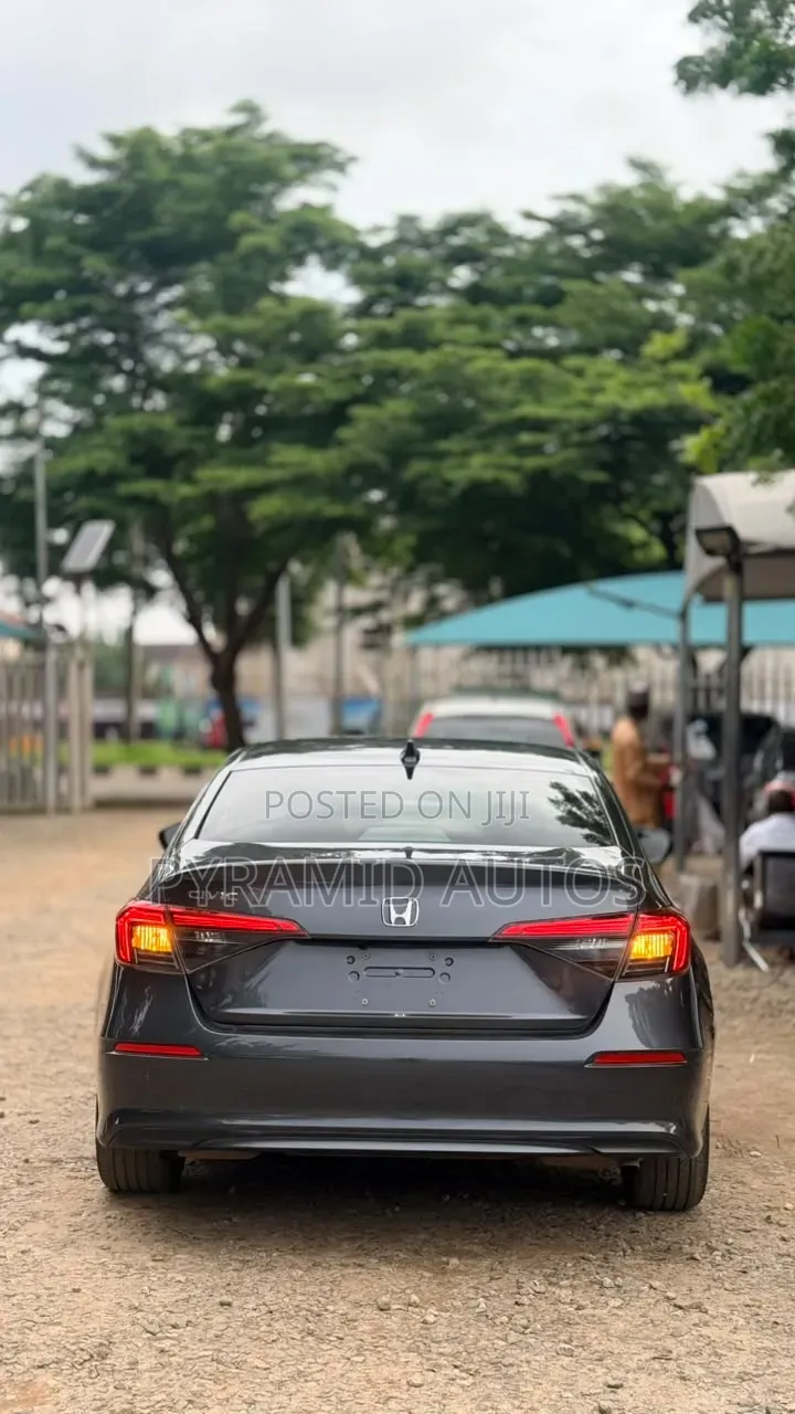 Honda Civic 2023 Gray