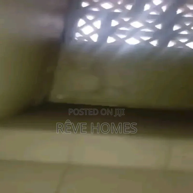 3bdrm Block of Flats in Phase 1 / Gbagada for rent