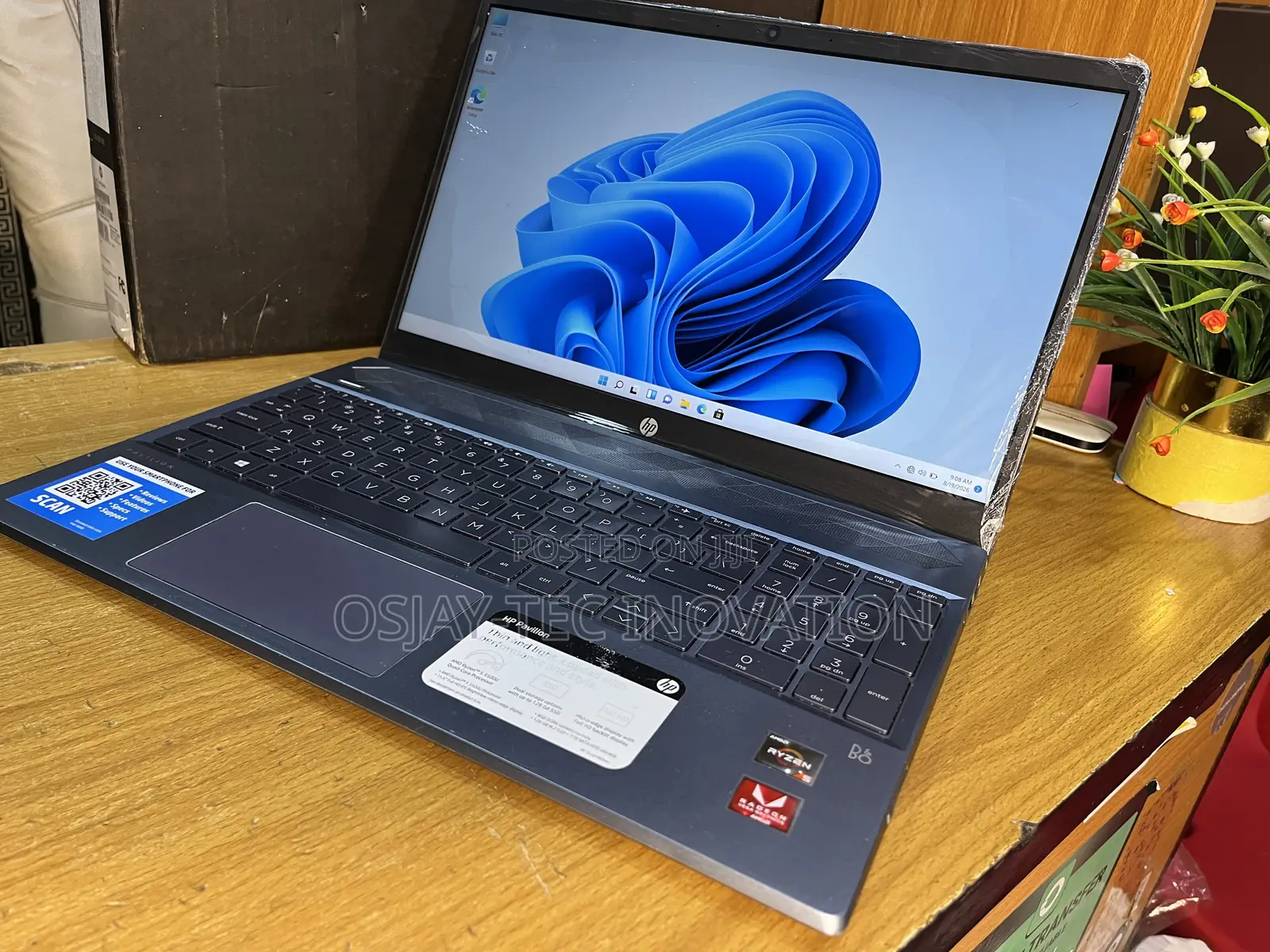 Laptop HP Pavilion 15-cs3063cl 8GB AMD Ryzen 5 HDD+SSD 128GB