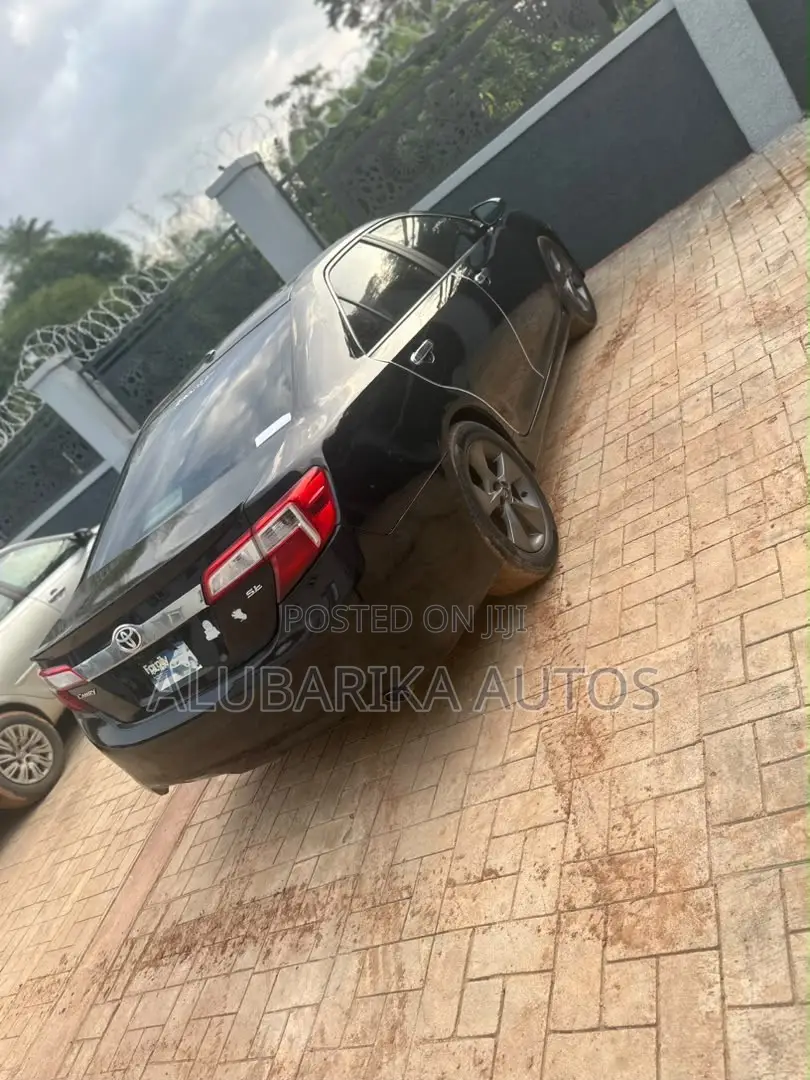 Toyota Camry 2013 Black