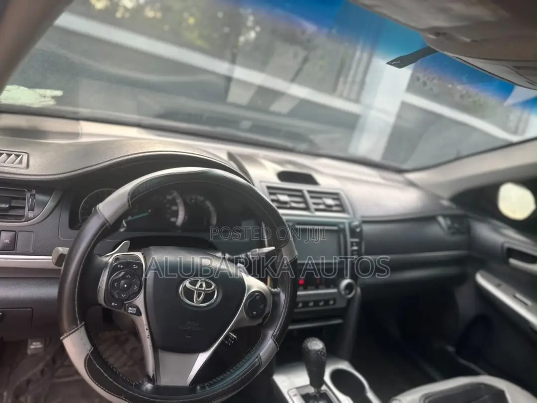 Toyota Camry 2013 Black
