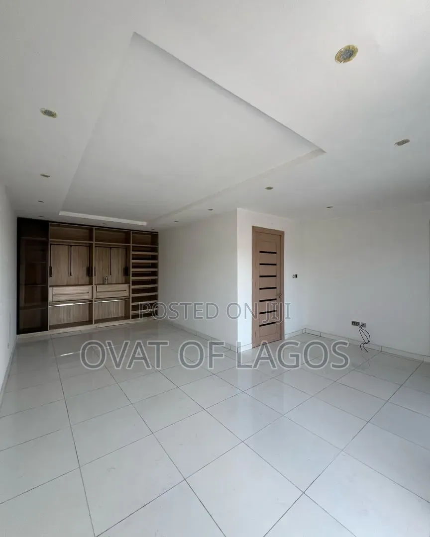 4bdrm Duplex in Ikoyi for rent