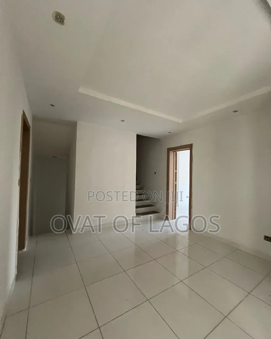 4bdrm Duplex in Ikoyi for rent