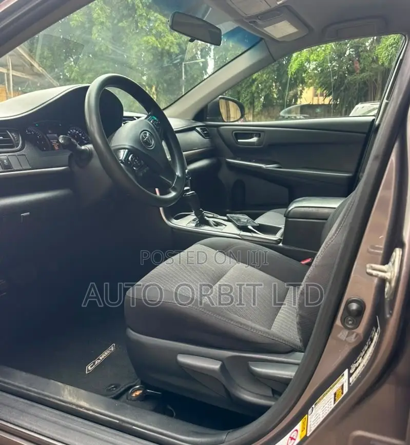 Toyota Camry 2017 Gray