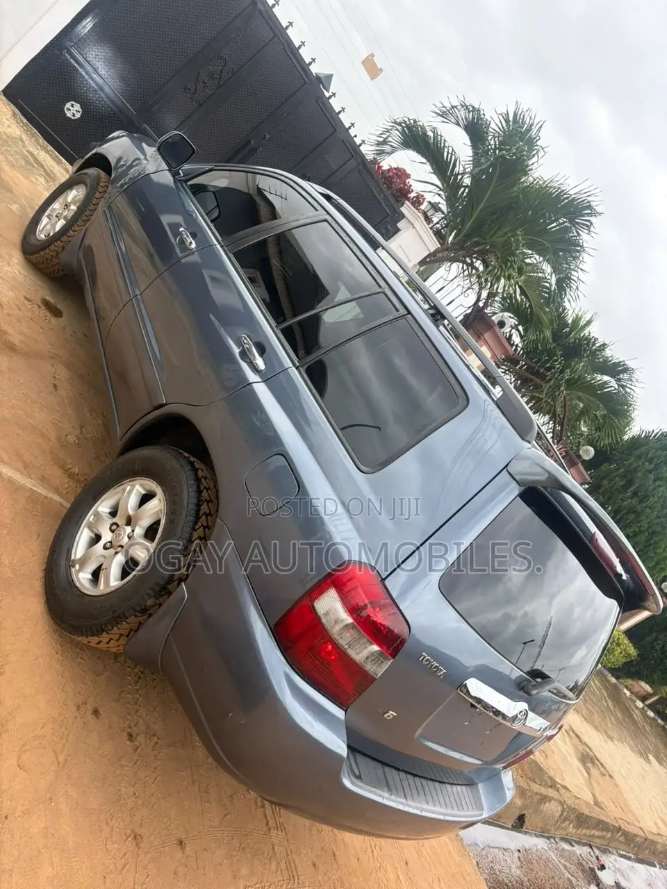 Toyota Highlander V6 2005 Blue
