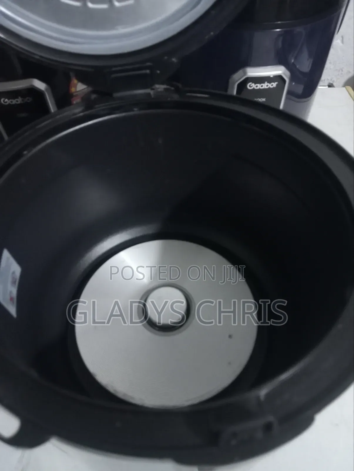 Rice Cooker 2,2 Liters/Tokunbo Rice Cooker