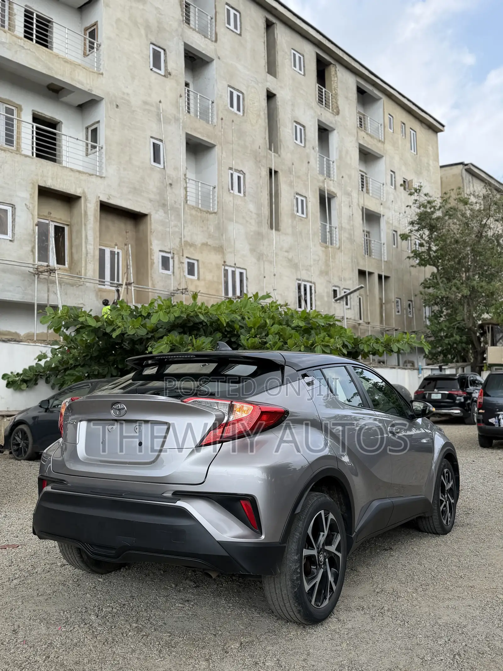 Toyota C-HR Limited FWD 2019 Gray