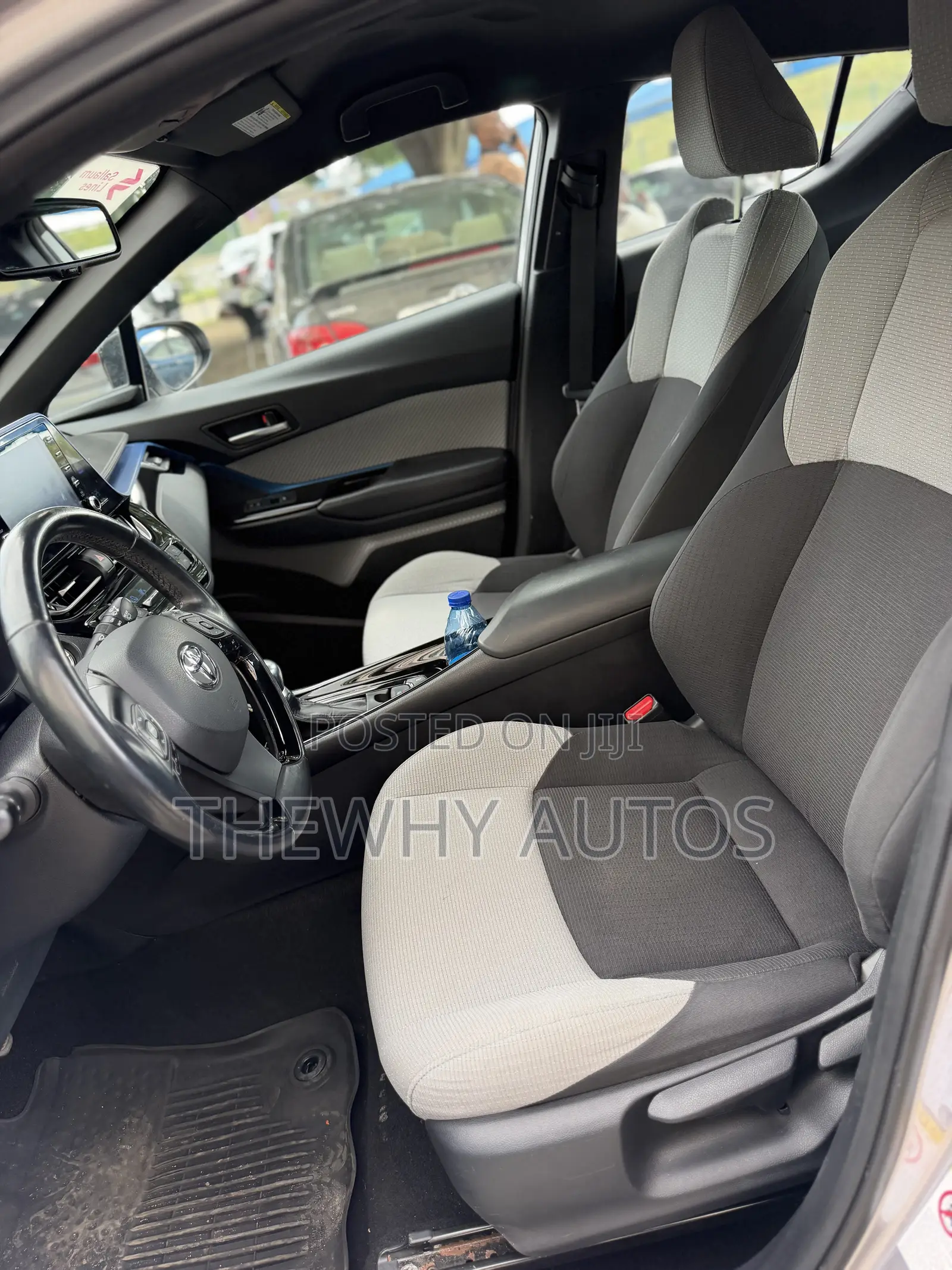 Toyota C-HR Limited FWD 2019 Gray