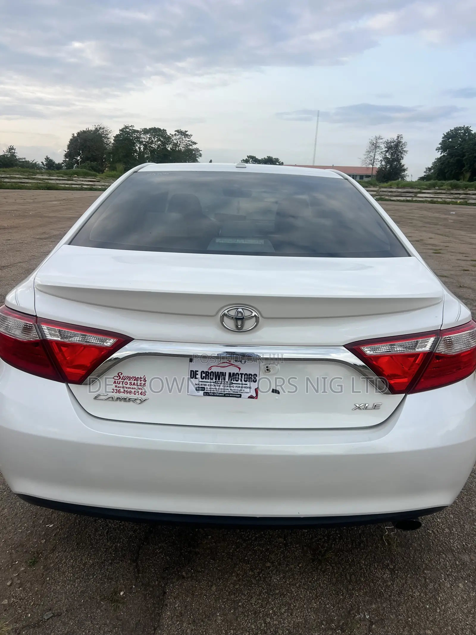 Toyota Camry XLE 4dr Sedan (2.5L 4cyl 6A) 2015 White