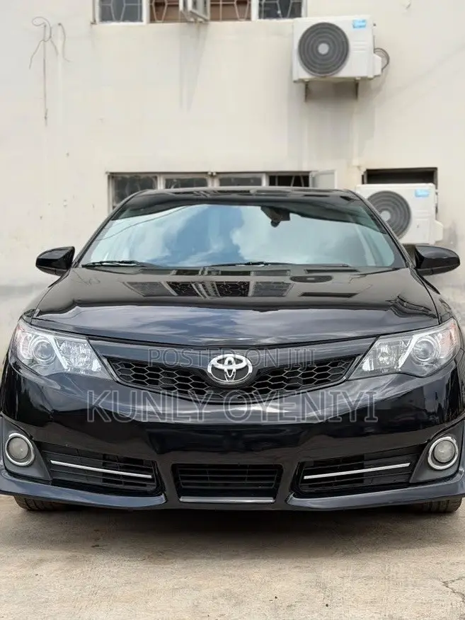 Toyota Camry SE Limited Edition 4dr Sedan (2.5L 4cyl 6A) 2012 Black