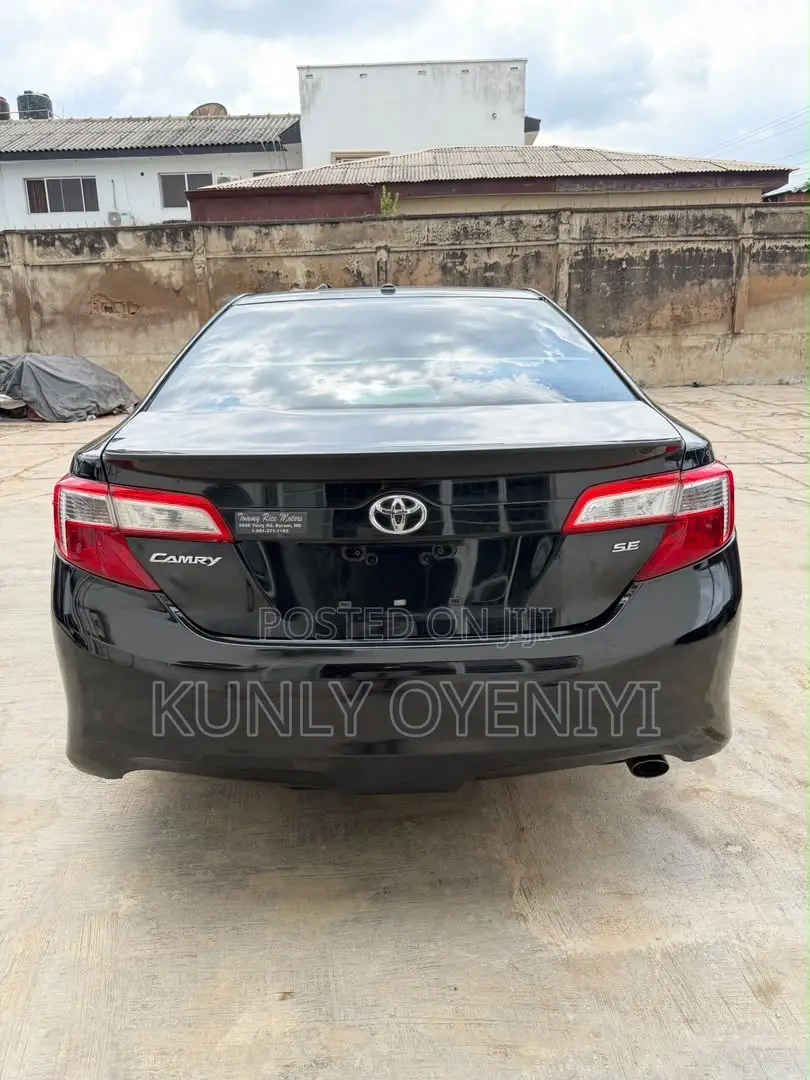 Toyota Camry SE Limited Edition 4dr Sedan (2.5L 4cyl 6A) 2012 Black