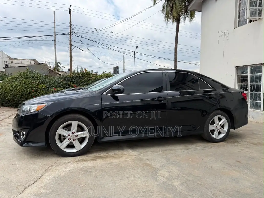 Toyota Camry SE Limited Edition 4dr Sedan (2.5L 4cyl 6A) 2012 Black