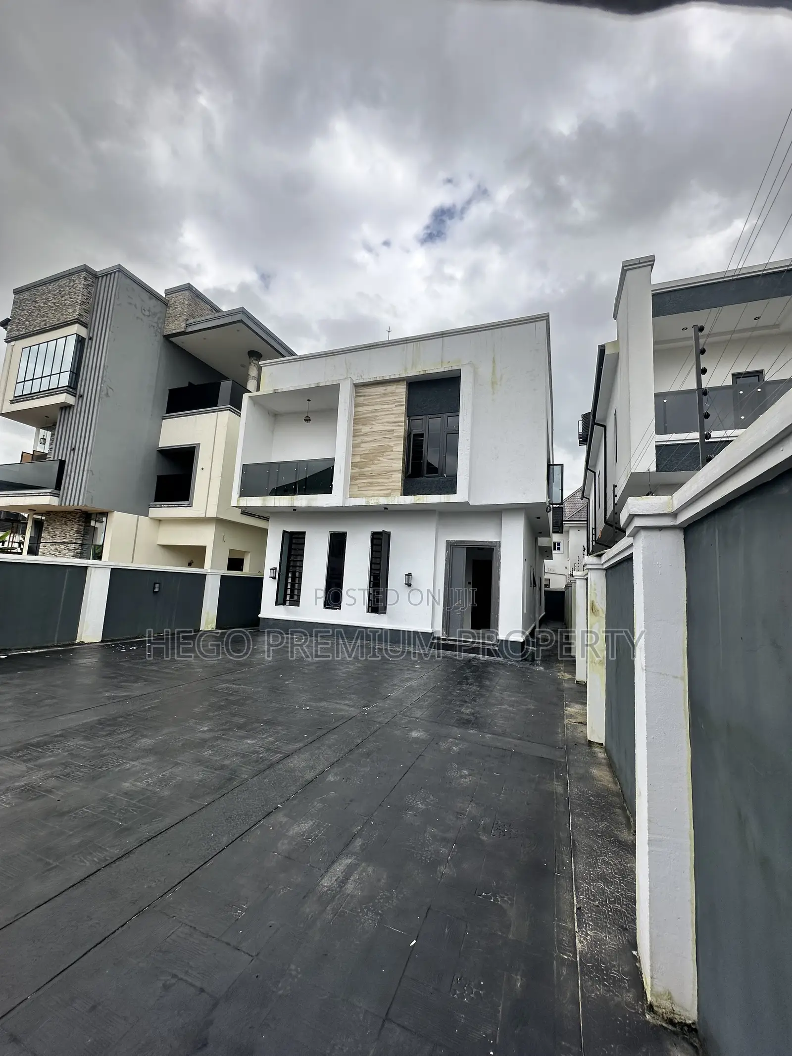4bdrm Duplex in Road 9 Estate, Obio-Akpor for rent