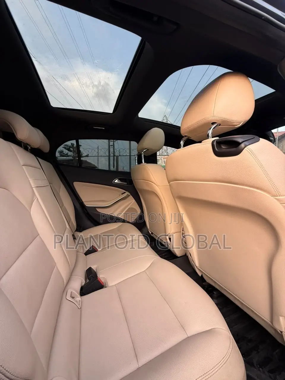 Mercedes-Benz GLA 250 2016 Black