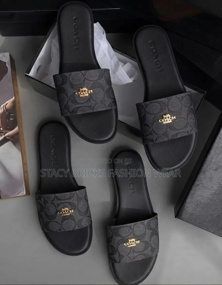 Coach Slippers Comes With Branded Box