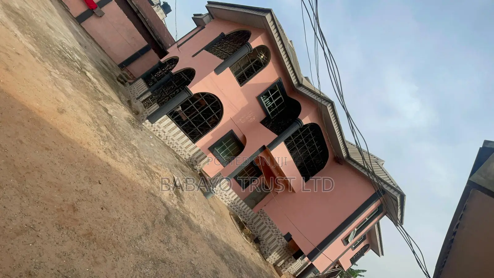 3bdrm Block of Flats in Babayo Priorities, Benin City for sale