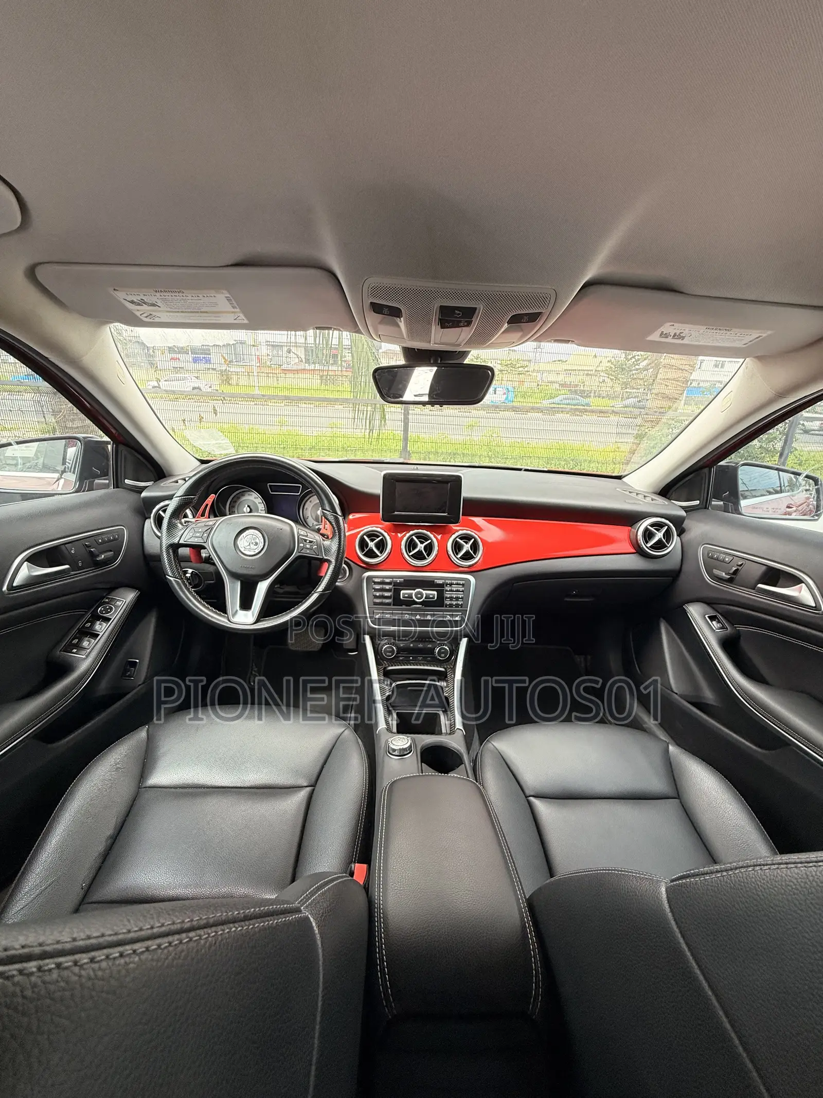 Mercedes-Benz GLA 250 2015 Red