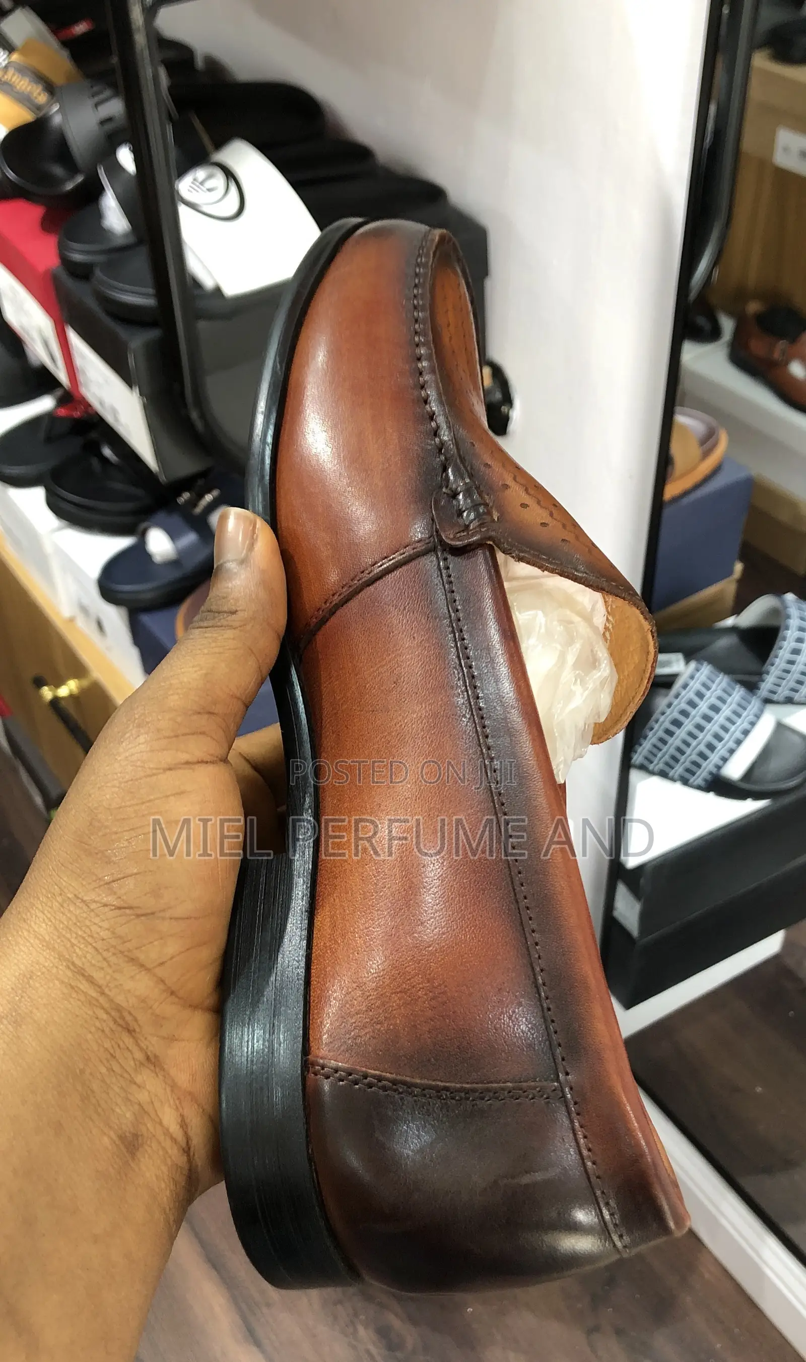 Cvepval Corporate Shoes