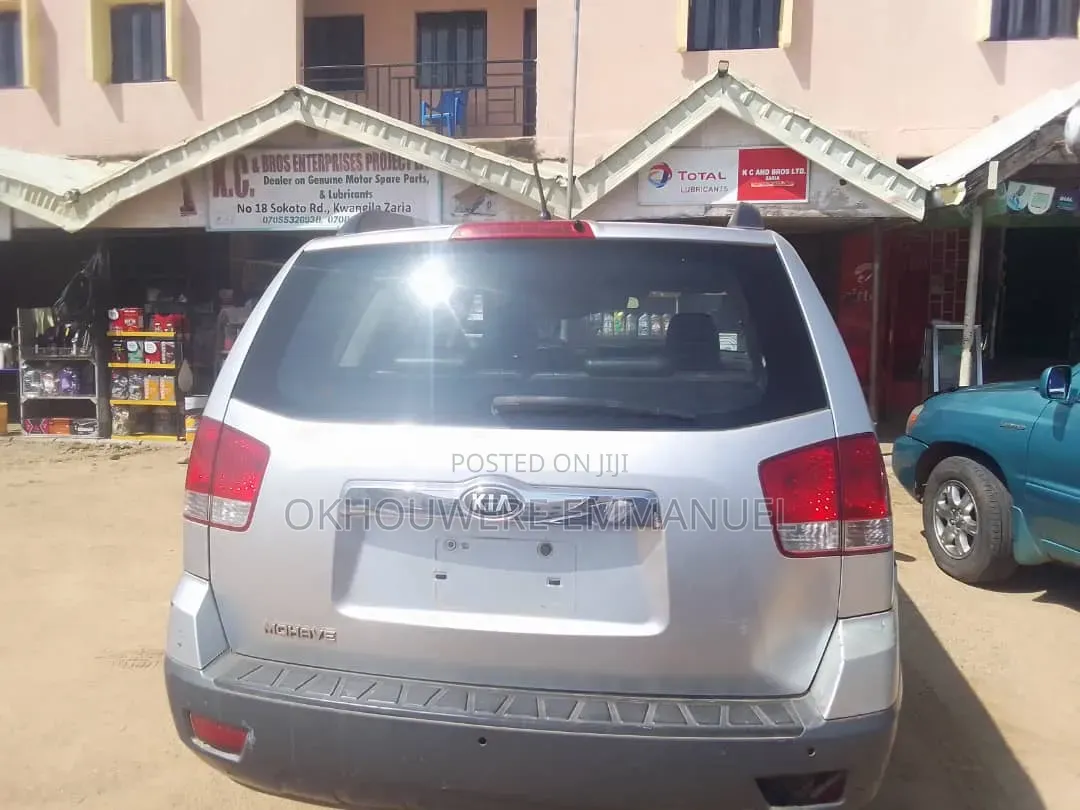 Kia Mohave 2008 Silver
