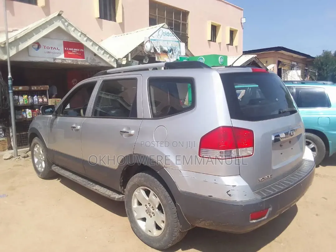 Kia Mohave 2008 Silver