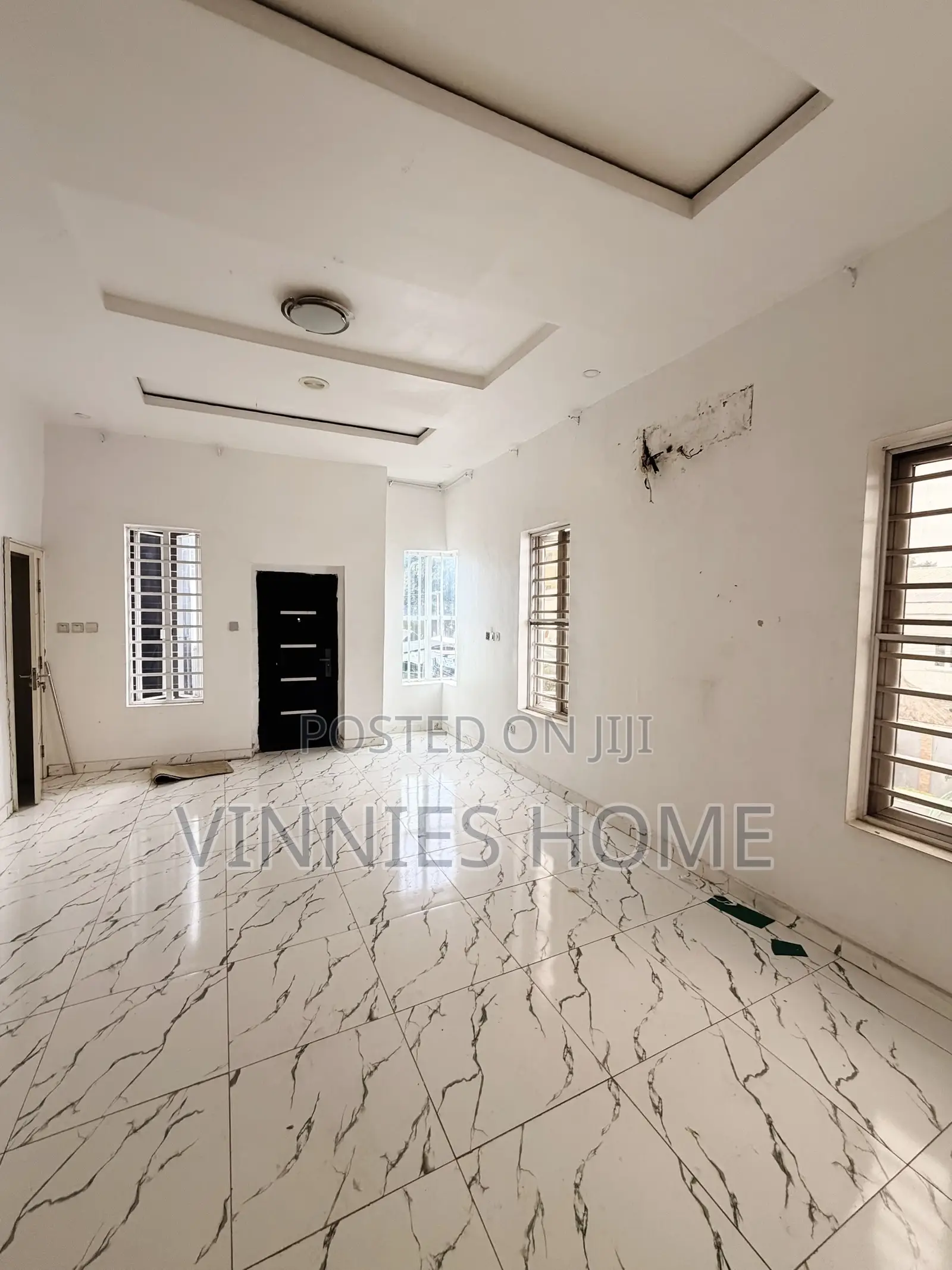 4bdrm Duplex in Lekki Phase 1 for rent